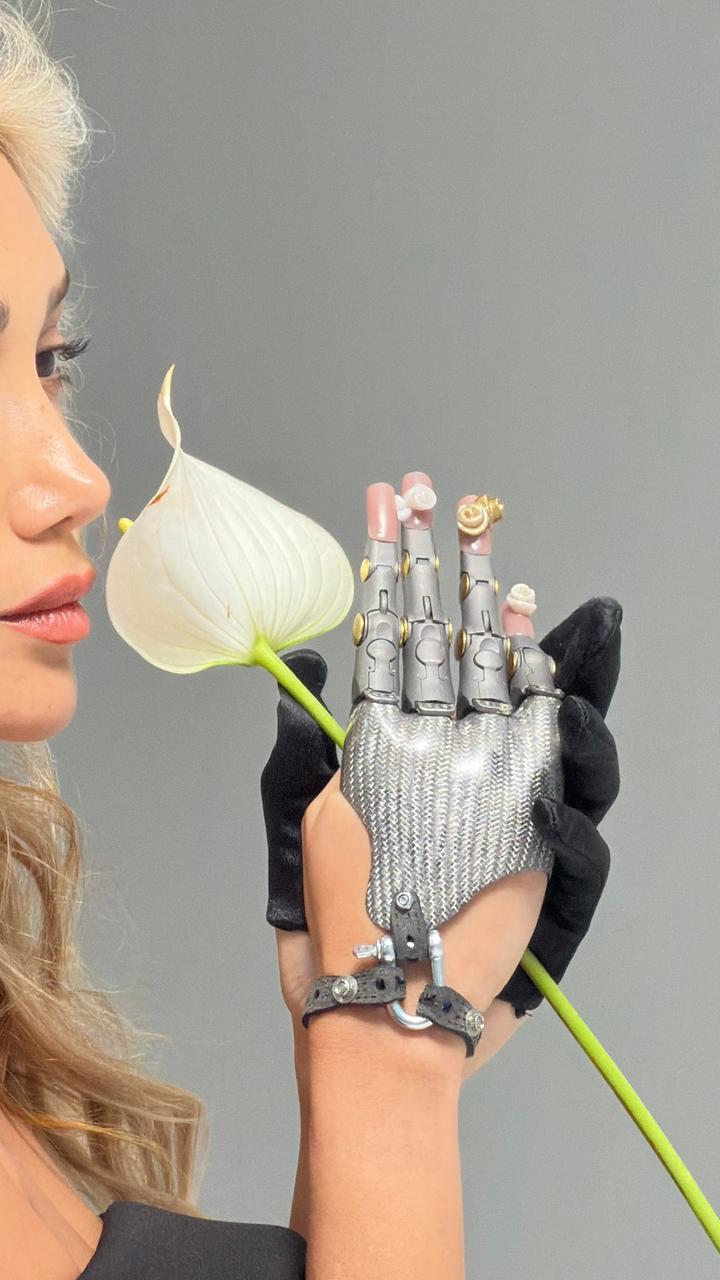 Hera with calla lily and metal mesh gauntlet